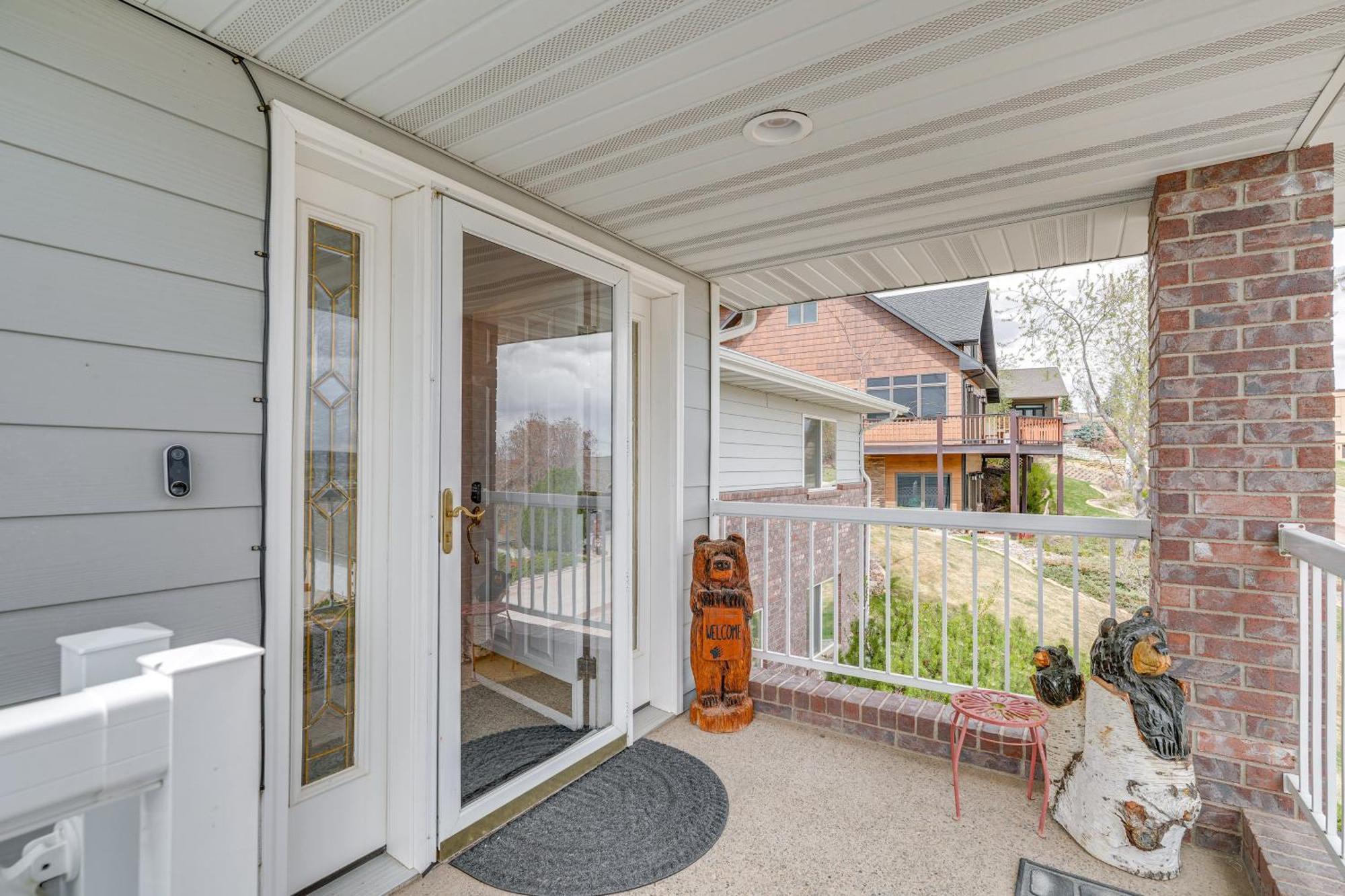 Inviting Great Falls Home With Wraparound Deck! Exteriör bild